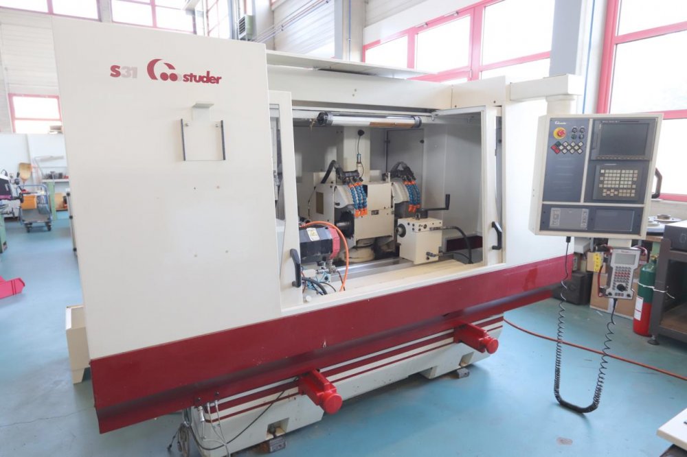 Rectificadora esmeriladora de exteriores STUDER S 31 CNC