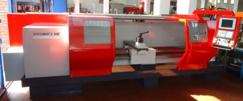Tornio a CNC EMCO