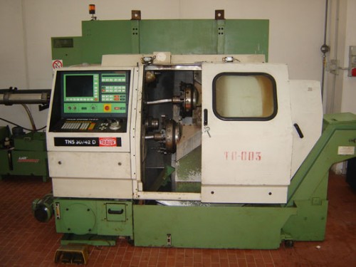 Tornio a CNC TRAUB