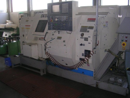 Tornio a CNC OKUMA
