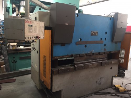 Press press brake OMAG