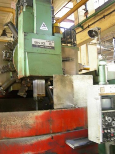 Lathe vertical lathe TOS
