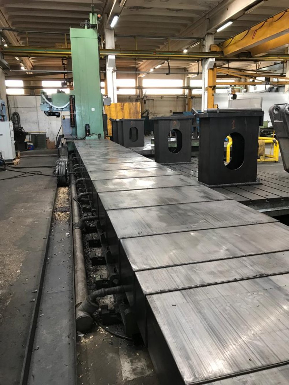 Fræswerk mit festem stander LAZZATI HB 5 M CNC