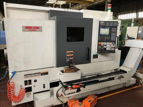 Tornio a CNC MORI SEIKI