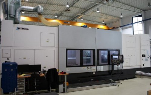 Torno a cnc OKUMA