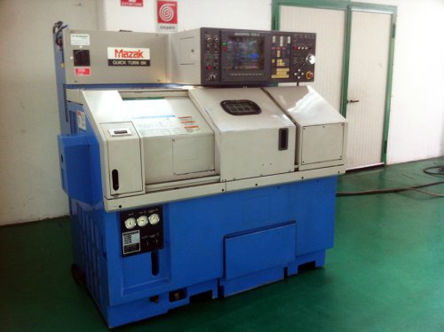 Torno a cnc MAZAK