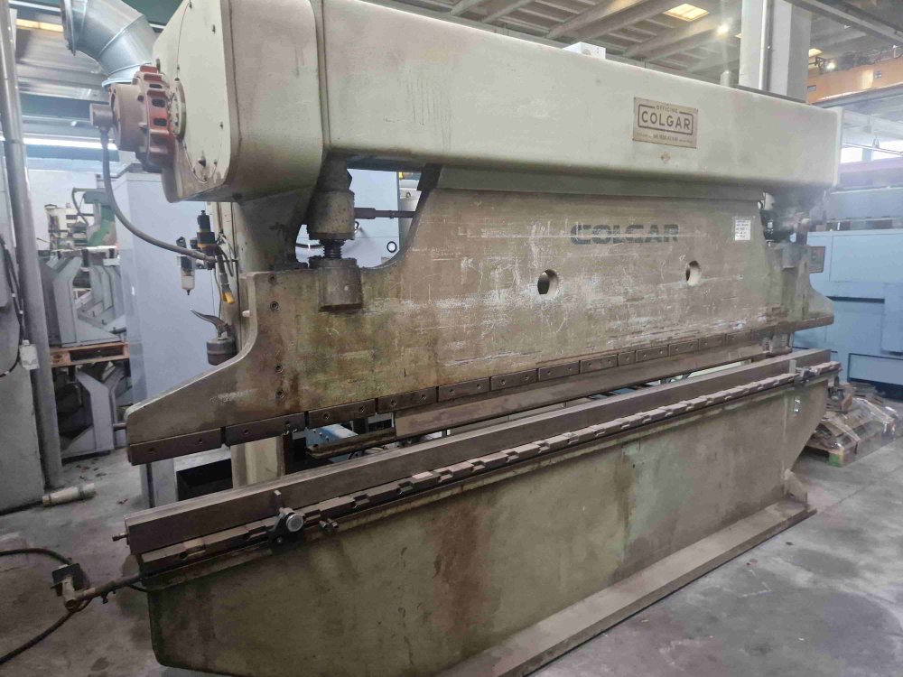 Pressa piegatrice COLGAR 430/41