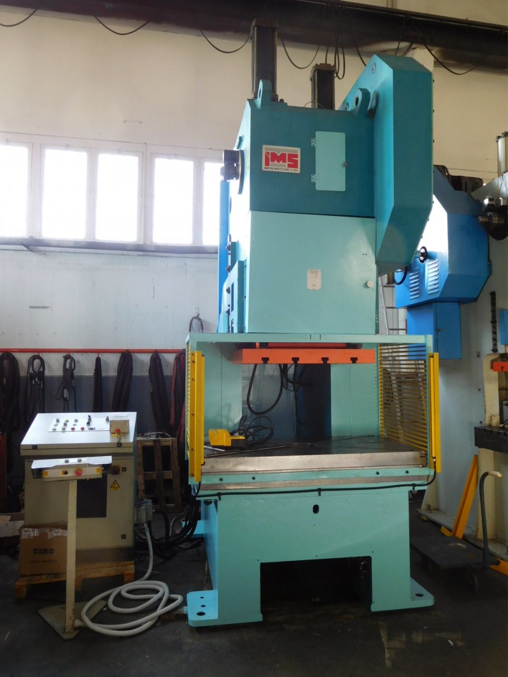 Pressa eccentrica IMS 200 Ton
