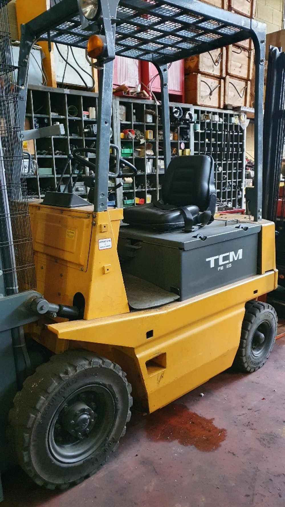 Lift truck/lifting apparatus TCM 25 q