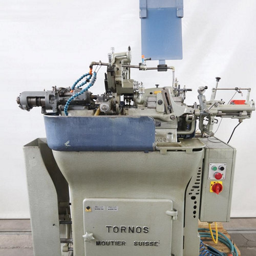 tornio automatico TORNOS M7