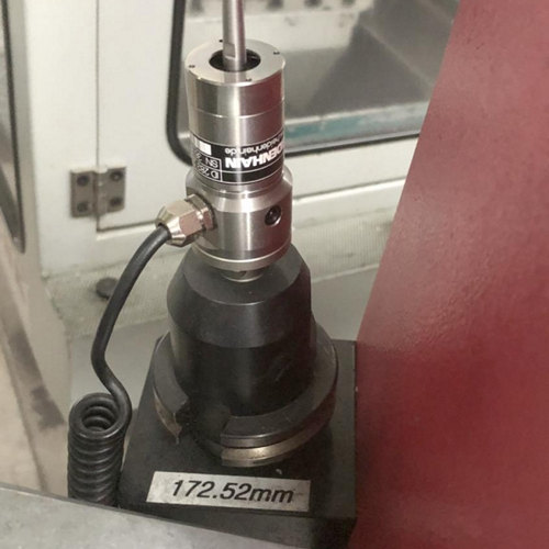 Senkrechte fræsmaschine KUNZMANN WF 4/3 CNC