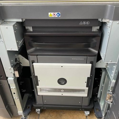 Verschiedene Maschinen Hewlett-Packard HP Jet Fusion 4200