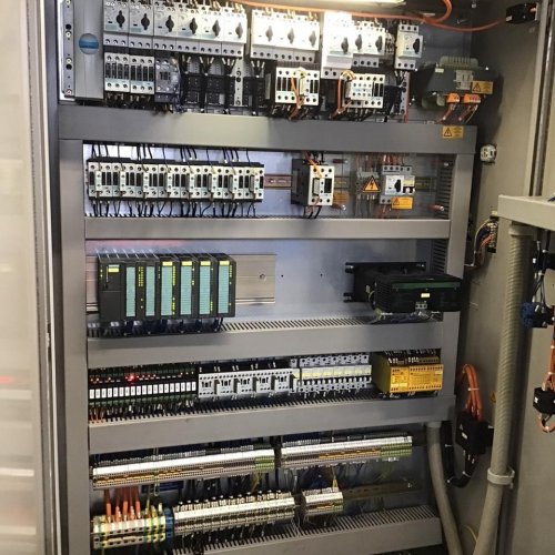 Tornio plurimandrino GILDEMEISTER GMC 35 ISM  CNC