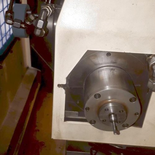 Rectificadora esmeriladora para interiores CNC VOUMARD 110 CNC T