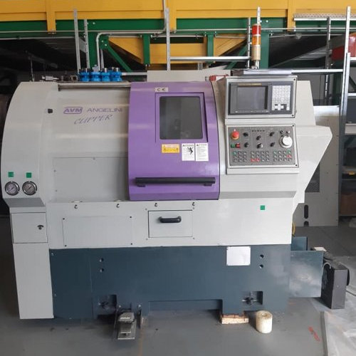 tornio a CNC AVM ANGELINI