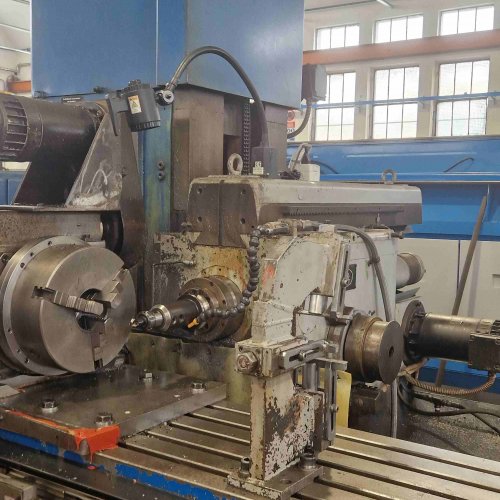 Fresatrice FRESATRICE PER VITI BUSCH SO CNC