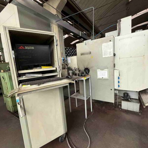 Fresatrice verticale DECKEL MAHO DMU 50 T CNC