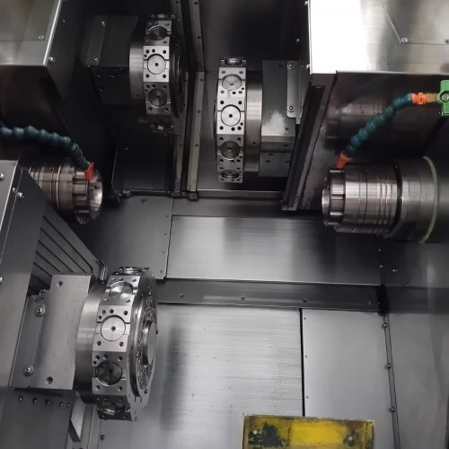 Tornio a CNC NAKAMURA SUPERNTY-3