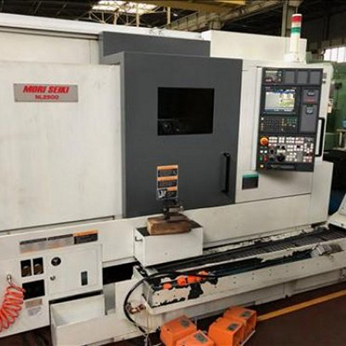 tornio a CNC MORI SEIKI