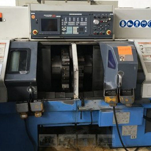 tornio a CNC MAZAK