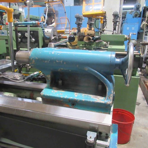 Lathe centre lathe MORANDO PA 22