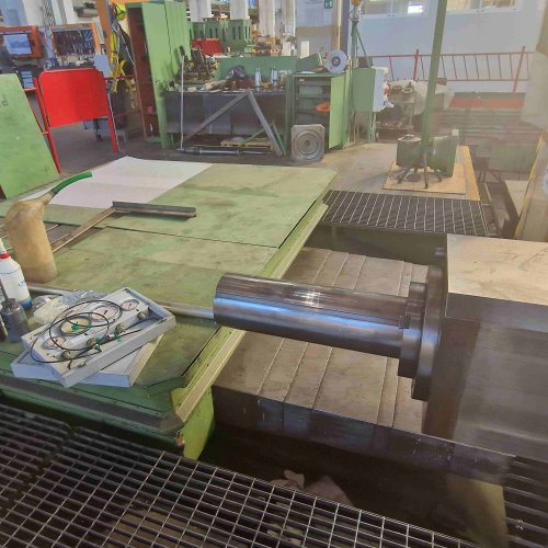 Alesatrice-fresatrice a montante mobile PAMA ACC 178/420 CNC