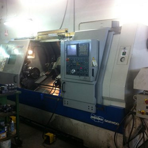 Lathe cnc lathe DOOSAN