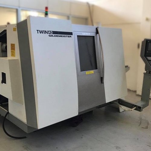 Tornio a CNC Gildemeister Twin 42