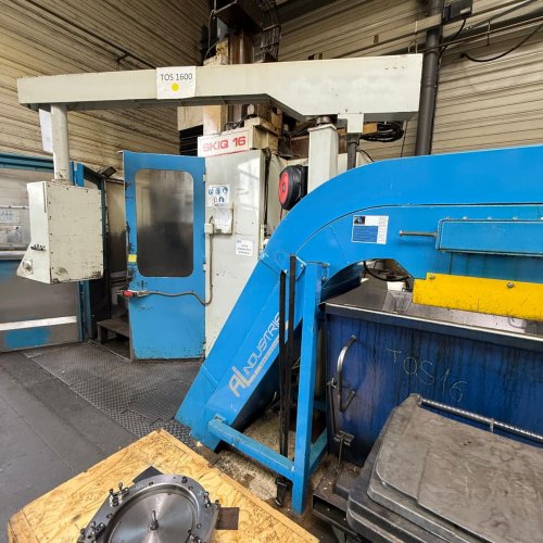 Tornio verticale TOS SKIQ 16 B CNC
