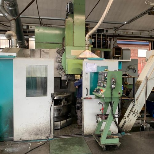 Tour vertical TOS SKQ 12 CNC