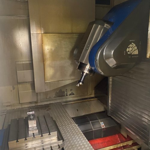 Centro di lavorazione MANDELLI SPARK 1200 -  5 ASSI
