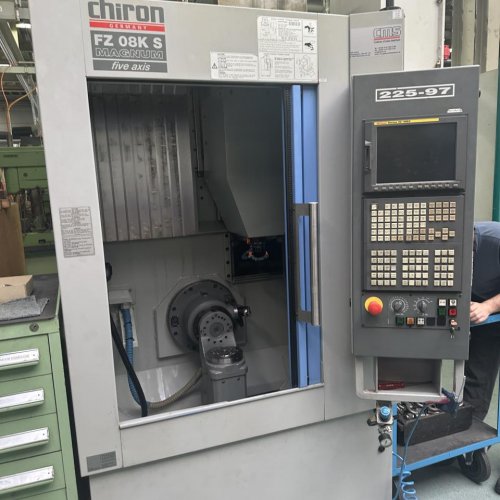 centro di lavorazione verticale CHIRON FZ 08 KS Magnum a 5 assi