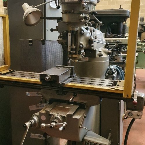 werkzeugfræsmaschine BRIDGEPORT