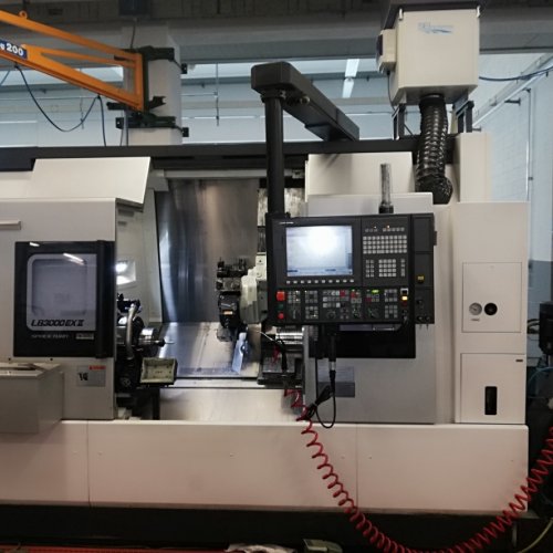 tornio a CNC OKUMA TYPE LB-Y3000EXII