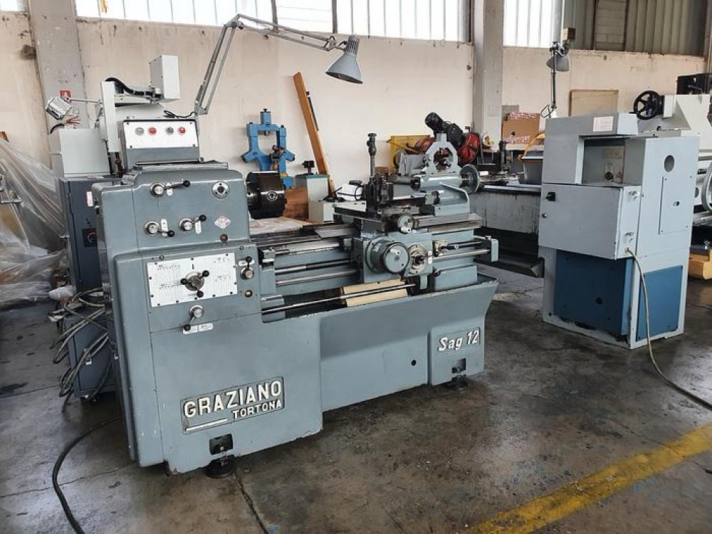 Tornio parallelo GRAZIANO SAG 12